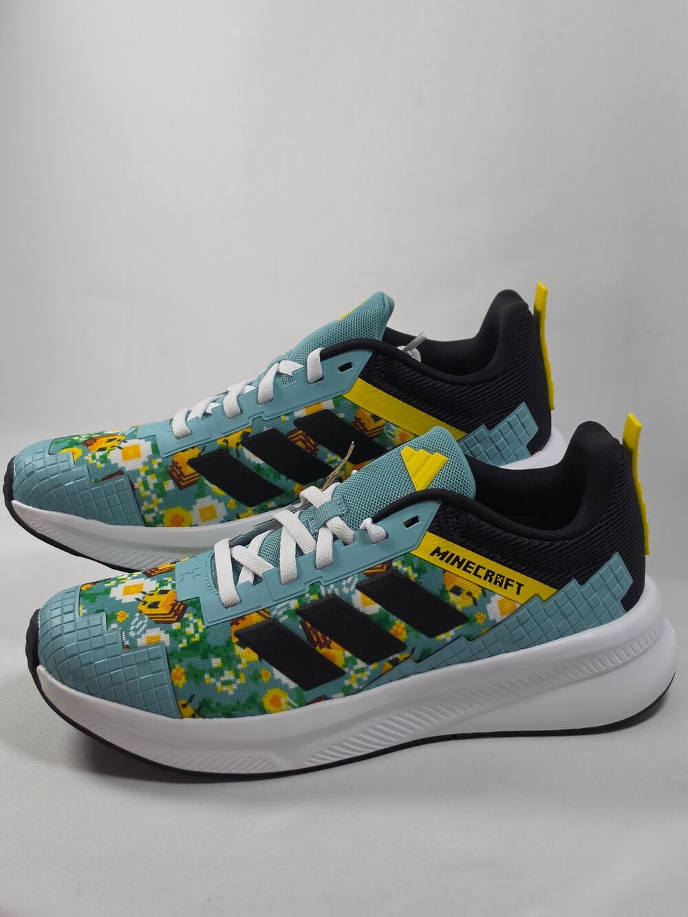 Adidas Minecraft Fortarun J – Teal/Yellow/Black Pixel Print – Youth 6 – BNIB